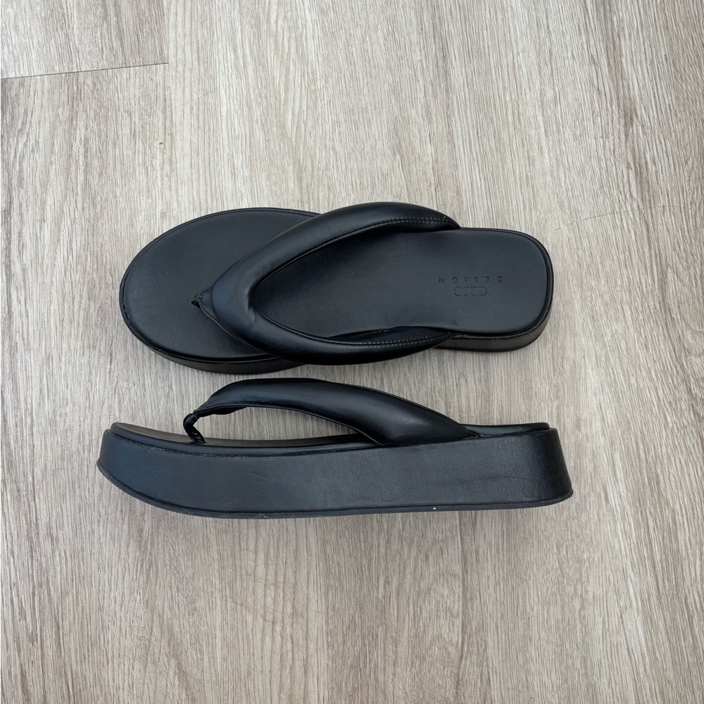 ASOS Black Platform Flip Flop Sandals